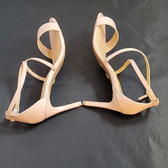 BRAND NEW THALIA SOLID DARRIN SCRAPPY SANDALS WOMEN'S SHOES - Picture 8 of 16